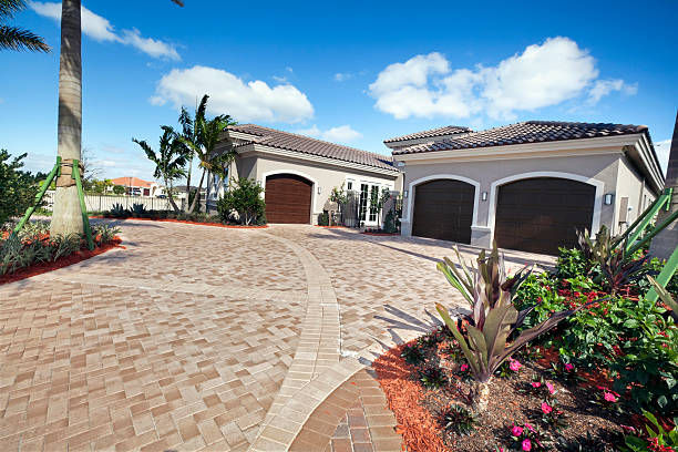 Best Permeable Paver Driveway  in Shil, OH